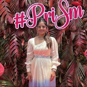 Meet your Posher, Shraddha